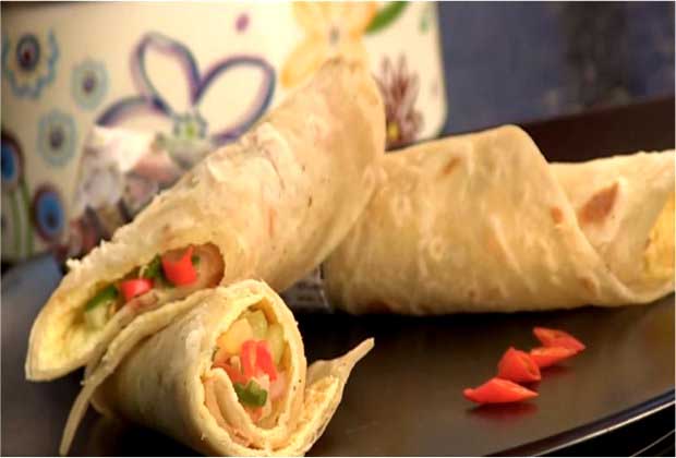 How to Make Egg Roll by Ananya Banerjee