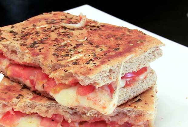 Recipe: Margherita Sandwich To Satiate That Pizza Craving