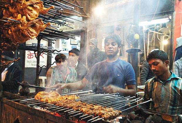 An Insider’s Guide To Eating Out In Lucknow