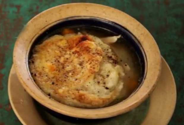Portuguese Chicken Soup