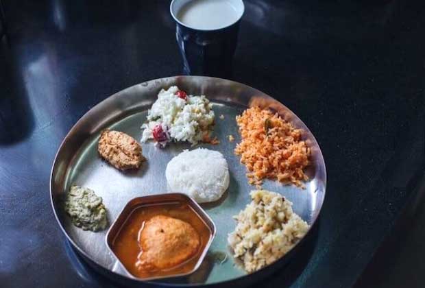 Eat Authentic Iyengar Food At This Pet-Friendly Brunch In Mumbai
