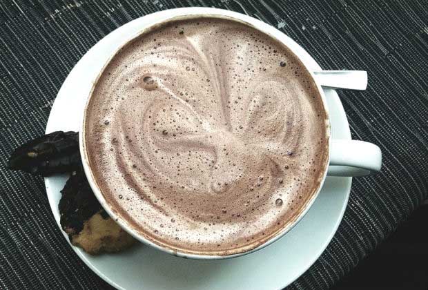 DIY Food: Pick-Me-Up Hot Chocolate Mix