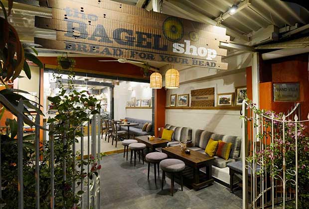 6 Mumbai Cafes Where You Can Chill With Your Furry Friend