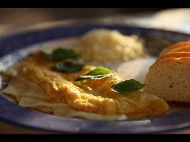 Homemade Cheese Omelette