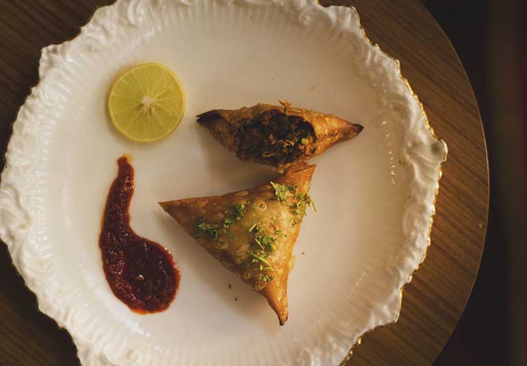 Get Your Regional Food Fix With These Online Food Delivery Services In Mumbai