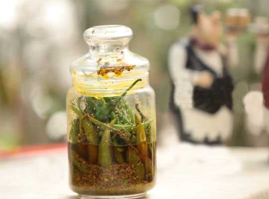 Mothers Day Special: Green Chilli Pickle