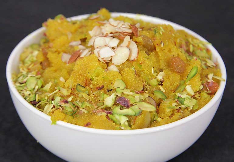 Classic Indian Dessert: Rava Sheera or Sooji Halwa Recipe in Punjabi