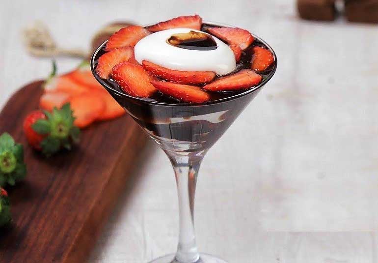 Strawberries with Whipped Cream & Chocolate Sauce