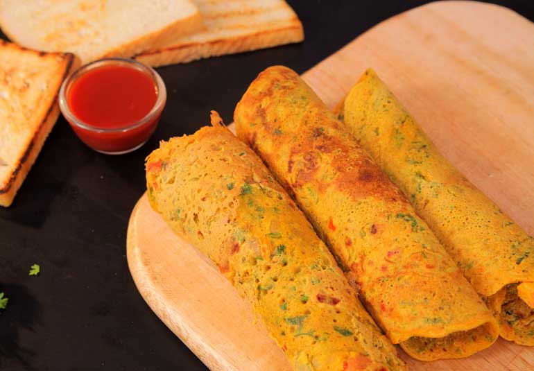Veg Omelette By Roopa - Breakfast Recipe
