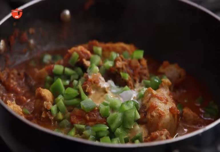 Restaurant Style Kadai Chicken Recipe
