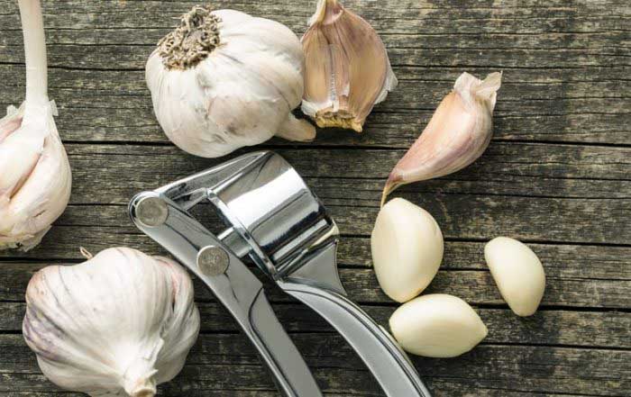 Garlic is essential for a healthy heart